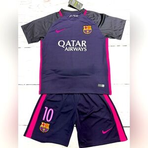 YOUTH Messi Retro Soccer Jersey Kids Purple Kit Jersey + Shorts MEDIUM (26) NWT